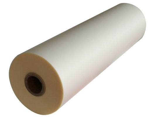 High Gloss 1 inch Core 18mic BOPP Pre-Coating Thermal Lamination Plastic Film For Paper Packaging